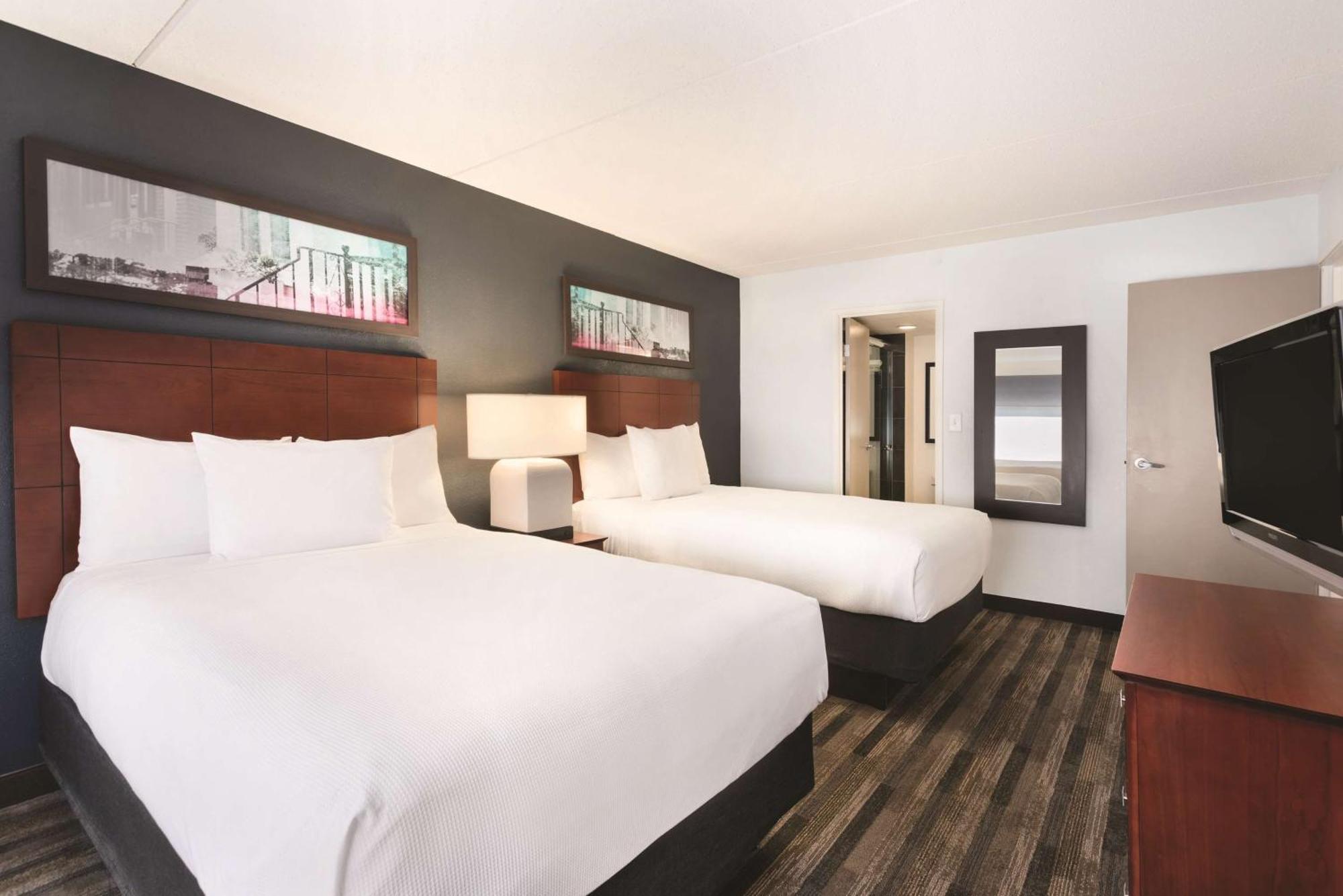 Clt Sky Suites Шарлотт Экстерьер фото